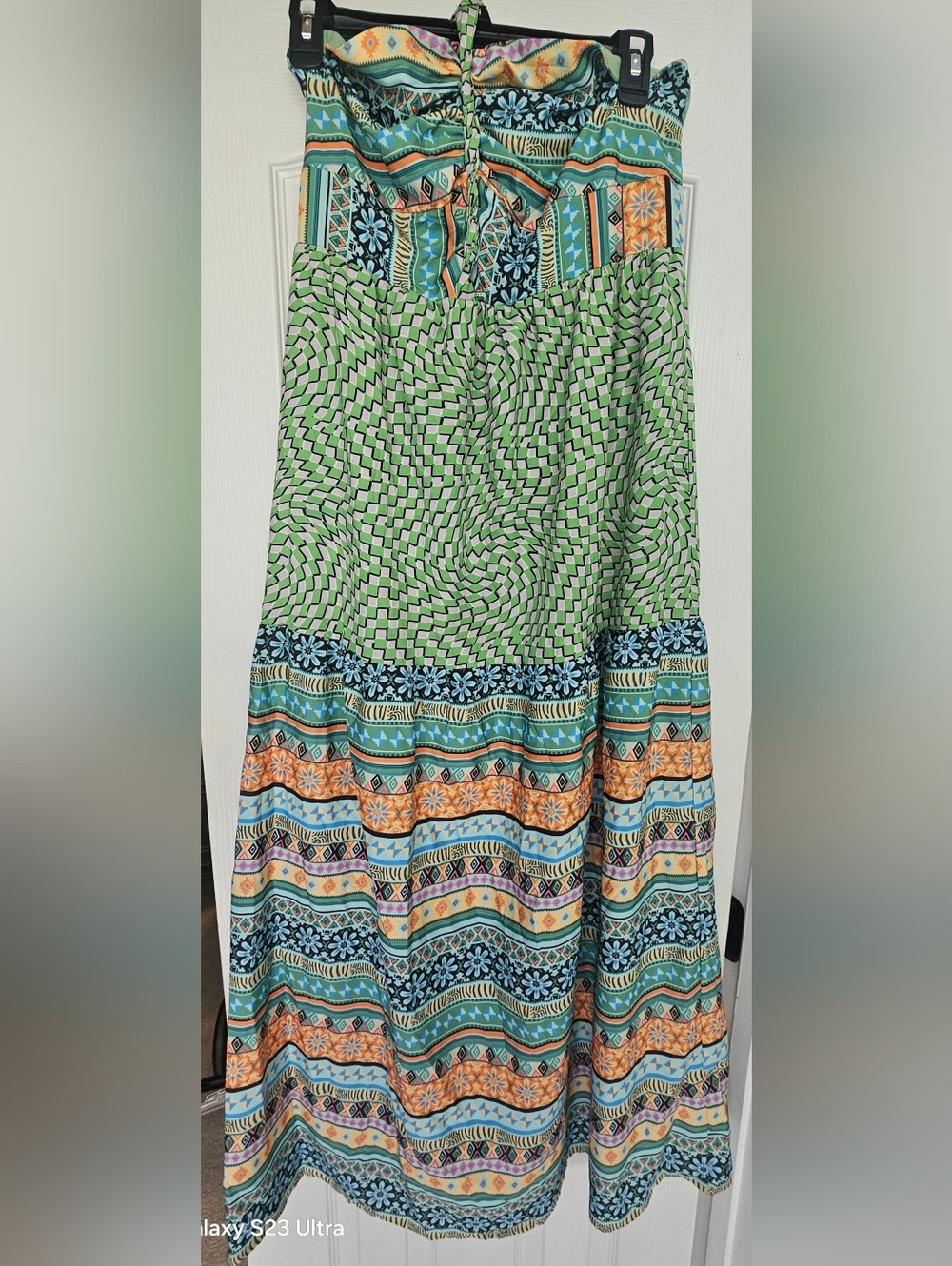 NWT...DAVI & DANI Kahuna Halter Maxi Dress SIZE LARGE - Picture 4 of 10